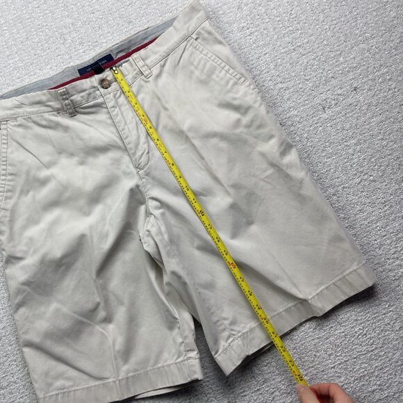 Tommy Hilfiger Shorts Mens 34 Beige Chino Bermuda Flat Front Casual Modern Fit - Picture 8 of 13